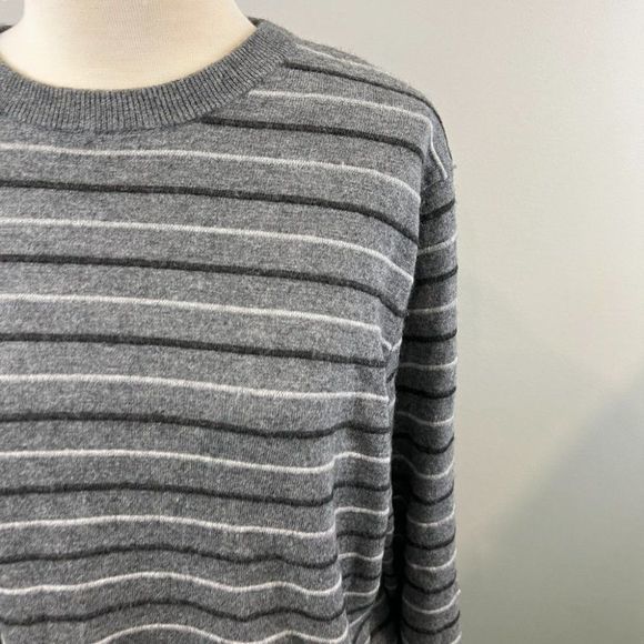 NORDSTROM Grey Stripe Crewneck Sweater‎ (XL) - Picture 3 of 8